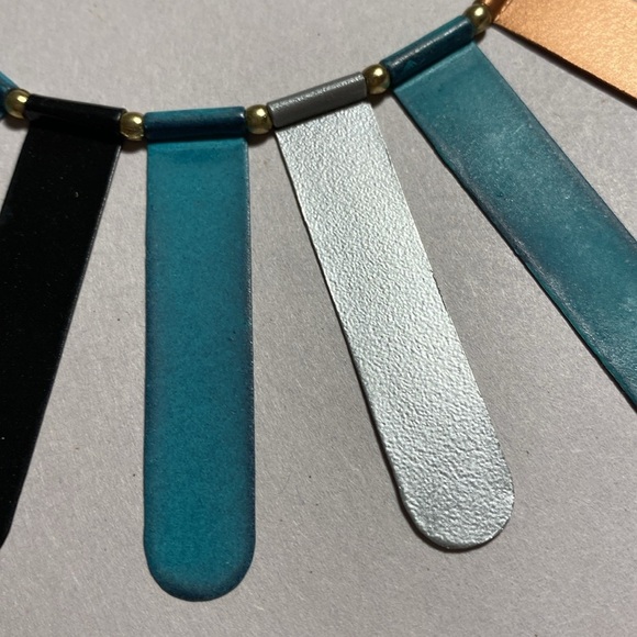 Fairtrade Gold and Green Statement Necklace with Fan Design and Gold Chain boho - Picture 5 of 8